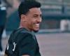 بالبلدي: بيزيرا
      ووكيله
      يضغطان
      على
      الزمالك
      للموافقة
      على
      الرحيل
      إلي
      الدوري
      الإماراتي