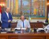 محافظ
      الإسكندرية
      يعتمد
      نتيجة
      الدور
      الثاني
      للشهادة
      الإعدادية
      للعام
      الدراسي
      2025
      /
      2026
      بنسبة
      نجاح
      77,1%