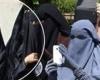 بالبلدي: دار
      الإفتاء
      تحسم
      الجدل
      حول
      النقاب:
      ليس
      فرضًا
      وارتداؤه
      أو
      تركه
      لا
      إثم
      فيه