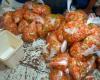 بالبلدي : ضبط
      7
      أطنان
      لبن
      فرز
      ومخللات
      بالحشرات
      في
      حملة
      تموينية
      بسمسطا