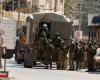 قوات
      الاحتلال
      تحتجز
      فلسطينيين
      بينهم
      نساء
      وأطفال
      غربي
      بيت
      لحم