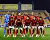 بالبلدي : قناة
      الأهلي
      تزف
      بشرة
      سارة
      بشأن
      رباعي
      الفريق
      المصاب
      قبل
      مواجهة
      الزمالك