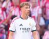 بالبلدي : مدة
      غياب
      هويسن
      عن
      ريال
      مدريد
      بعد
      طرده
      أمام
      أتلتيكو
      مدريد