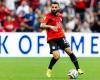 محمد
      صلاح
      للاعبي
      منتخب
      مصر:
      كونوا
      فخورين
      بأنفسكم
      وأبذلوا
      قصارى
      جهدكم
      للوصول
      للأفضل