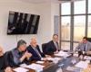 بالبلدي: محافظ
      دمياط
      يرأس
      اجتماعًا
      لمتابعة
      مستجدات
      ملف
      تقنين
      واسترداد
      أراضي
      الدولة