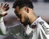 بالبلدي: نيمار:
      هذا
      اللاعب
      هو
      الأفضل
      في
      العالم