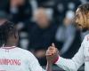 بالبلدي : حكم
      مباراة
      ليفربول
      وفياريال
      في
      دوري
      أبطال
      أوروبا