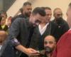 بالبلدي : بحضور
      حمادة
      هلال
      وسعد
      الصغير..
      طارق
      الشيخ
      يحتفل
      بخطوبة
      نجله
      «صور»