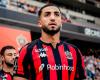 بالبلدي : فيديو
      |
      محمد
      عبد
      المنعم
      يوجه
      رسالة
      إلى
      الجماهير
      المصرية
      قبل
      مباراة
      نيس
      ورين