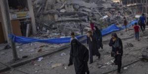بالبلدي: مراسل "القاهرة الإخبارية": سقوط 20 شهيدا فى قصف إسرائيلى لمدينة دير البلح