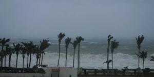 بالبلدي: الإعصار نورما يتحول إلى عاصفة استوائية تضرب شواطئ المكسيك