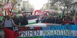 بالبلدي: محتجون يغلقون محطة "جراند سنترال" للقطارات بنيويورك بتظاهرة داعمة لغزة