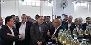 بالبلدي : رئيس الوزراء يتفقد المُجمع الصناعي لاستخلاص وتكرير وتعبئة الزيوت بمدينة السادات