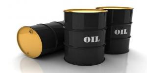 بالبلدي: النفط يتراجع في معاملات ضعيفة بسبب عطلة عامة في أميركا