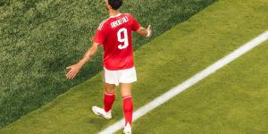 بالبلدي: أسد
      الحملاوي
      يفتعل
      أزمة
      بسبب
      الأهلي..
      ونيوم
      السعودي
      يرد
      على
      وسام
      أبو
      علي