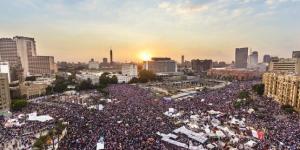 بالبلدي : باحث:
      30
      يونيو
      كانت
      صيحة
      شعب
      ضد
      مخططات
      اختطاف
      الدولة
      المصرية