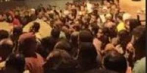 بالبلدي: تشييع
      جنازة
      3
      مزارعين
      لقيا
      مصرعهم
      خنقا
      داخل
      غرفة
      صرف
      أثناء
      تسليك
      سدة
      بقرية
      أبو
      شنب
      في
      الفيوم