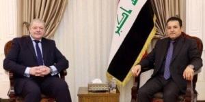 بالبلدي: سفير
      مصر
      ببغداد
      يبحث
      مع
      مستشار
      الأمن
      القومي
      العراقي
      التعاون
      بين
      البلدين