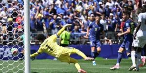 بالبلدي : كأس
      العالم
      2026..
      البوسنة
      والهرسك
      تتقدم
      على
      قطر
      بهدفين
      مقابل
      هدف
      في
      الشوط
      الأول
      «فيديو»