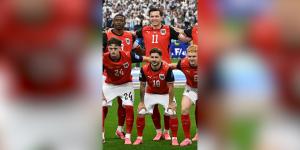 بالبلدي: سر الأحذية الوردية في كأس العالم.. لماذا يرتديها نجوم الكرة؟