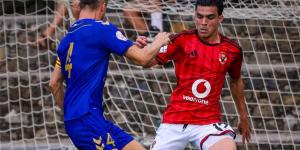 بالبلدي : الهزيمة
      الأولى
      مع
      عموتة..
      الأهلي
      يسقط
      أمام
      يوروبا
      وديًا