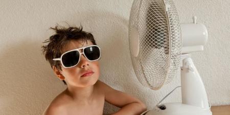 بالبلدي : تعليمات للأمهات لحماية الطفل من ضربة الشمس في الصيف