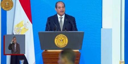 الرئيس السيسي: تحية إجلال وتقدير لكل يد مصر تزرع الأمل لأجل مصر الحديثة