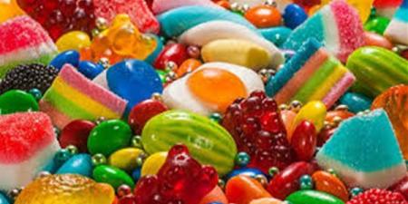 بالبلدي : طبيبة تكشف عن أسوأ أنواع الحلوى غير الصحية