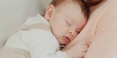بالبلدي : 5 أخطاء شائعة تؤثر على نوم الطفل.. استشاري يوضحها