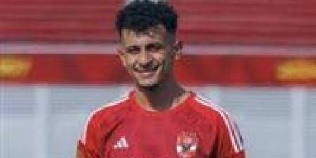 بالبلدي: المصري
      ينهي
      إتفاقه
      مع
      الأهلي
      لضم
      الساعي
      واللاعب
      يوقع
      على
      العقود