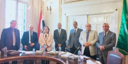 بالبلدي: ترقية
      د.
      عباس
      مصطفى
      عباس
      لدرجة
      أستاذ
      القانون
      المدني
      المساعد
      في
      قنا
      –
      القاهرة
      تايمز