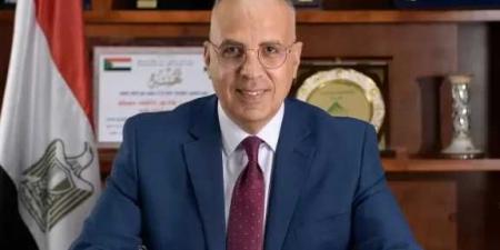 وزير
      الري
      يتابع
      موقف
      مشروعات
      حماية
      الشواطئ
      المصرية
      على
      ساحل
      البحر
      الأبيض