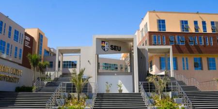 بالبلدي : “سيرا
      للتعليم”
      تعزز
      ريادتها
      بـ36
      ألف
      طالب
      جامعي
      وتستعد
      لإطلاق
      كلية
      للسياحة
      والضيافة
      بالتعاون
      مع
      ألمانيا