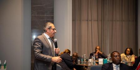 بالبلدي : رئيس
      الكونغو:
      العاصمة
      الجديدة
      نموذج
      أفريقي
      ملهم..
      ونتطلع
      لتكرار
      التجربة
      المصرية
      في
      كينشاسا