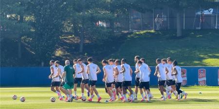 بالبلدي : آس:
غضب
في
منتخب
الجزائر
بسبب
واقعة
تجسس
قبل
مباراة
الأرجنتين