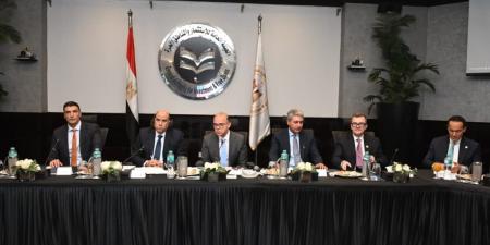 بالبلدي : وزراء
      الاستثمار
      والصناعة
      والمالية
      والتخطيط
      والعمل
      والسياحة
      يبحثون
      مع
      البنك
      الدولي
      محاور
      الخطة
      التنفيذية
      لاستراتيجية
      الاستثمار
      الأجنبي
      المباشر 