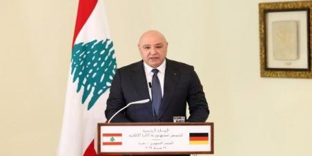 بالبلدي: عون
      يتلقى
      اتصالا
      من
      عراقجي
      ويرحب
      بالاتفاق
      بين
      واشنطن
      وطهران