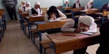 بالبلدي: محافظ
      الدقهلية
      يعتمد
      نتيجة
      الشهادة
      الإعدادية
      بنسبة
      نجاح
      75.7%