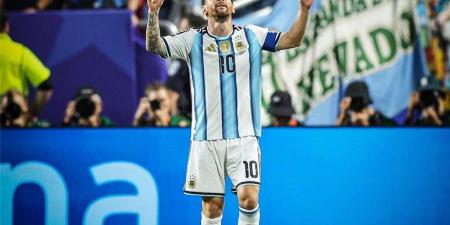 بالبلدي : ميسي
يكسر
رقم
أسطورة
إفريقيا
في
كأس
العالم
بعد
هاتريك
الجزائر