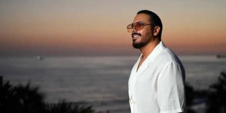 بعد
      20
      عامًا..
      رامي
      عياش..
      يشعل
      الصيف
      بإعادة
      quot;خد
      حريرquot;