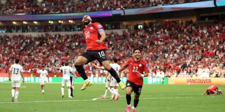 belbalady "ع المكسب كله يرقص".. هكذا احتفال صلاح ورفاقه بفوز مصر التاريخي في كأس العالم