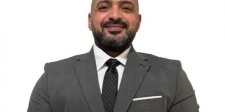محمد
      فراج:
      تنظيم
      الواردات
      ودعم
      التصنيع
      المحلي
      وراء
      طفرة
      الاستثمار
      ونمو
      صادرات
      الملابس
      الجاهزة