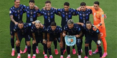 بالبلدي : خطوة
      مفاجئة..
      أوروجواي
      تتخذ
      قرارًا
      بشأن
      لاعبيها
      بعد
      توديع
      كأس
      العالم