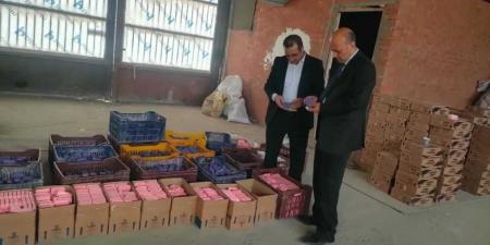 ضبط
      مصنع
      غير
      مرخص
      بالغربية
      لتقليد
      أشهر
      العلامات
      التجارية
      والتحفظ
      على
      32
      ألف
      قطعة
      صابون
      مقلدة
      و7
      أطنان
      من
      الخامات