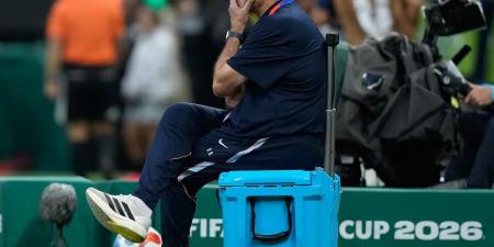 بالبلدي : حالة
      غدر..
      الكشف
      عن
      كلمات
      بيلسا
      للاعبي
      أوروجواي
      بعد
      الخروج
      المبكر
      من
      كأس
      العالم