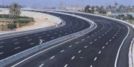 بالبلدي: النقل:
      إنجاز
      90%
      من
      طرق
      «حياة
      كريمة»
      ورفع
      كفاءة
      2900
      كيلومتر
      بـ20
      محافظة