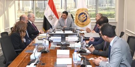 بالبلدي : وزير
      الصناعة
      يبحث
      مع
      رئيس
      شركة
      يونيليفر
      بمنطقة
      شمال
      إفريقيا
      وبلاد
      الشام
      والعراق
      خطط
      الشركة
      المستقبلية
      بالسوق
      المصري