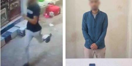 بالبلدي: «فتاة»
      تقود
      الداخلية
      لضبط
      «حرامي
      الهواتف»
      بأسلوب
      الخطف
      في
      البحيرة..
      اعرف
      التفاصيل