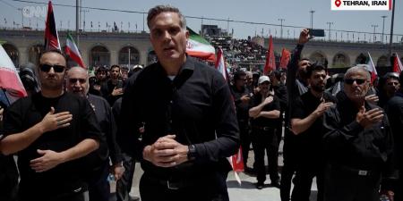 بالبلدي: دموع وهتافات في وداع خامنئي.. شاهد ما وثقته CNN من قلب طهران
