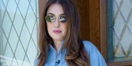بالبلدي: كندة
علوش:
“شخصيتي
انفعالية
واندفاعية
ومتسرعة..
وأنزعج
من
بعض
صفاتي”